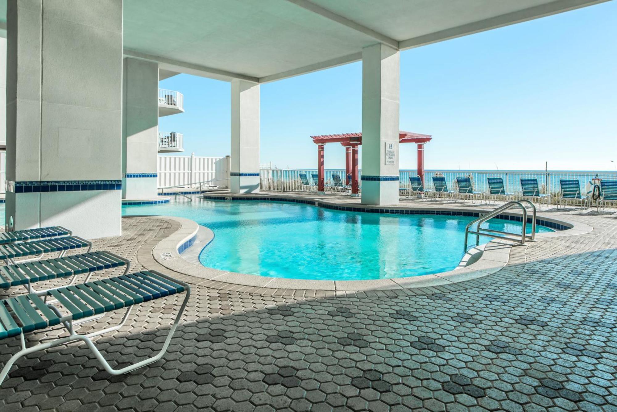 Apartment Majestic Towers 2-801 By Emerald Coast Retreats Panama City Beach