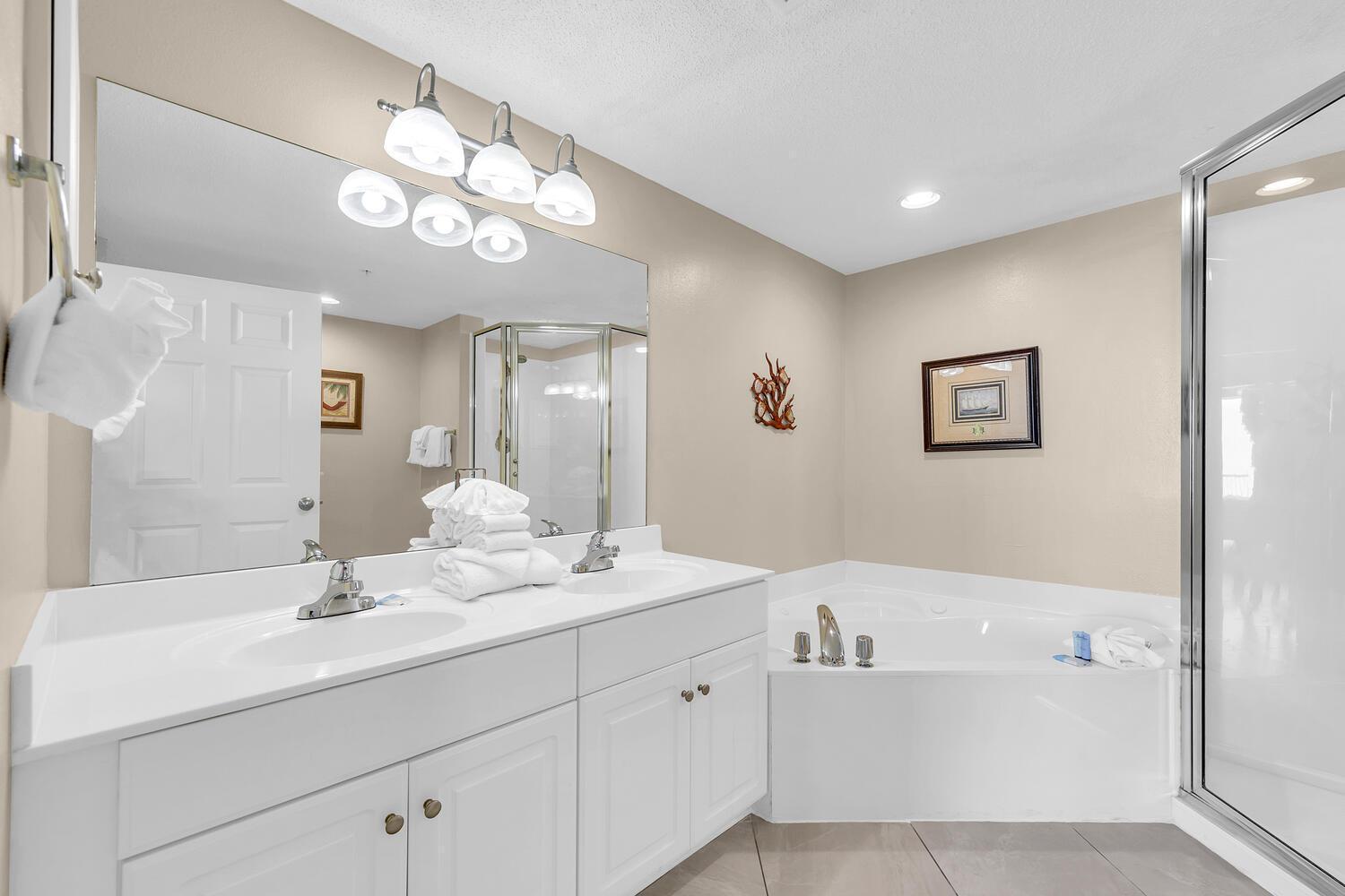 Majestic Towers 2-801 By Emerald Coast Retreats Apartment Panama City Beach