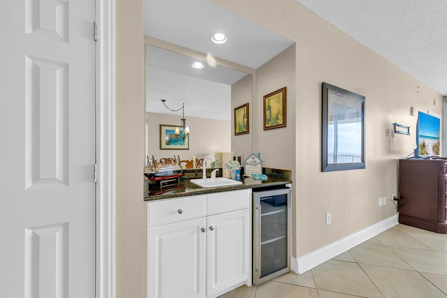 Majestic Towers 2-801 By Emerald Coast Retreats Apartment Panama City Beach