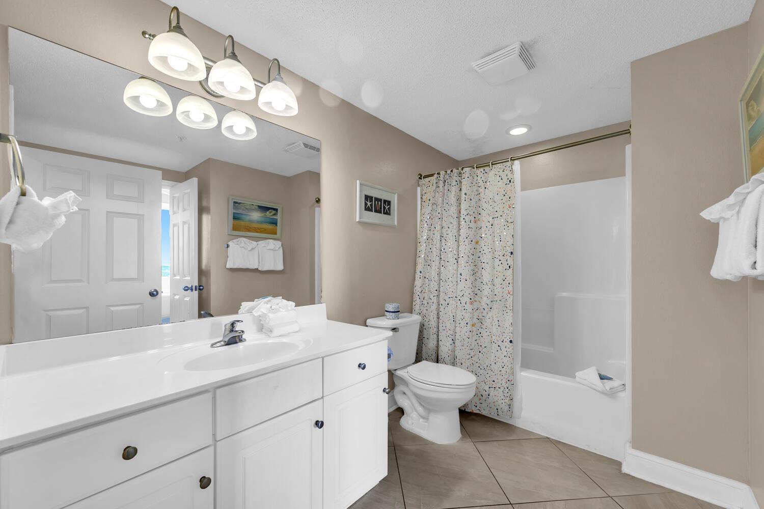 Majestic Towers 2-801 By Emerald Coast Retreats *