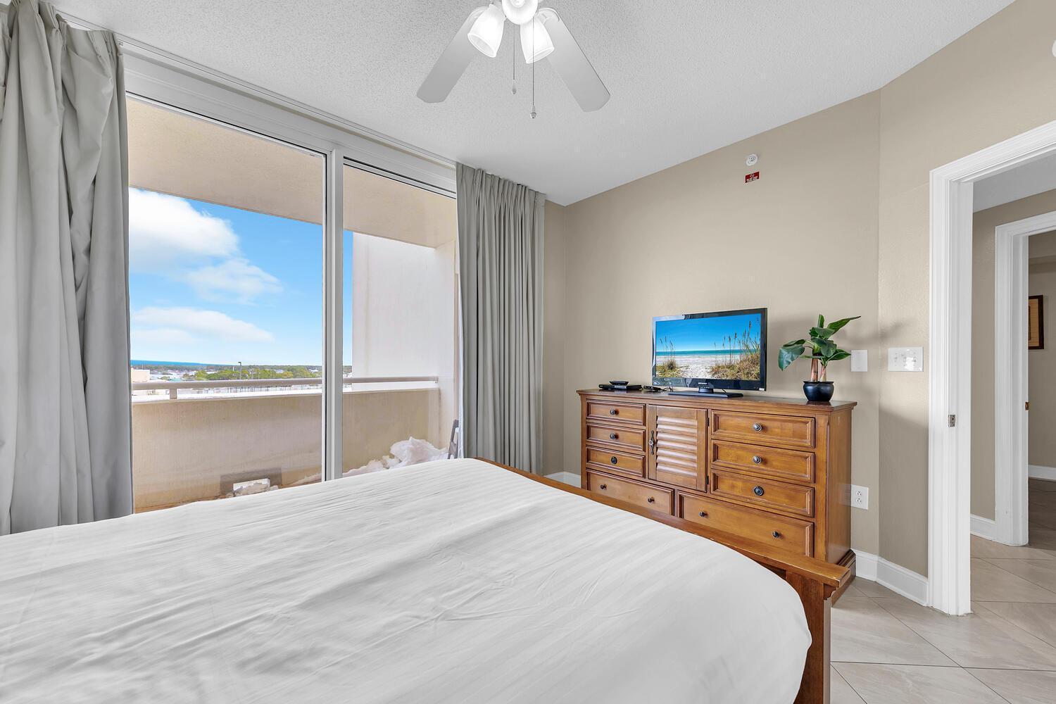 Majestic Towers 2-801 By Emerald Coast Retreats * Panama City Beach