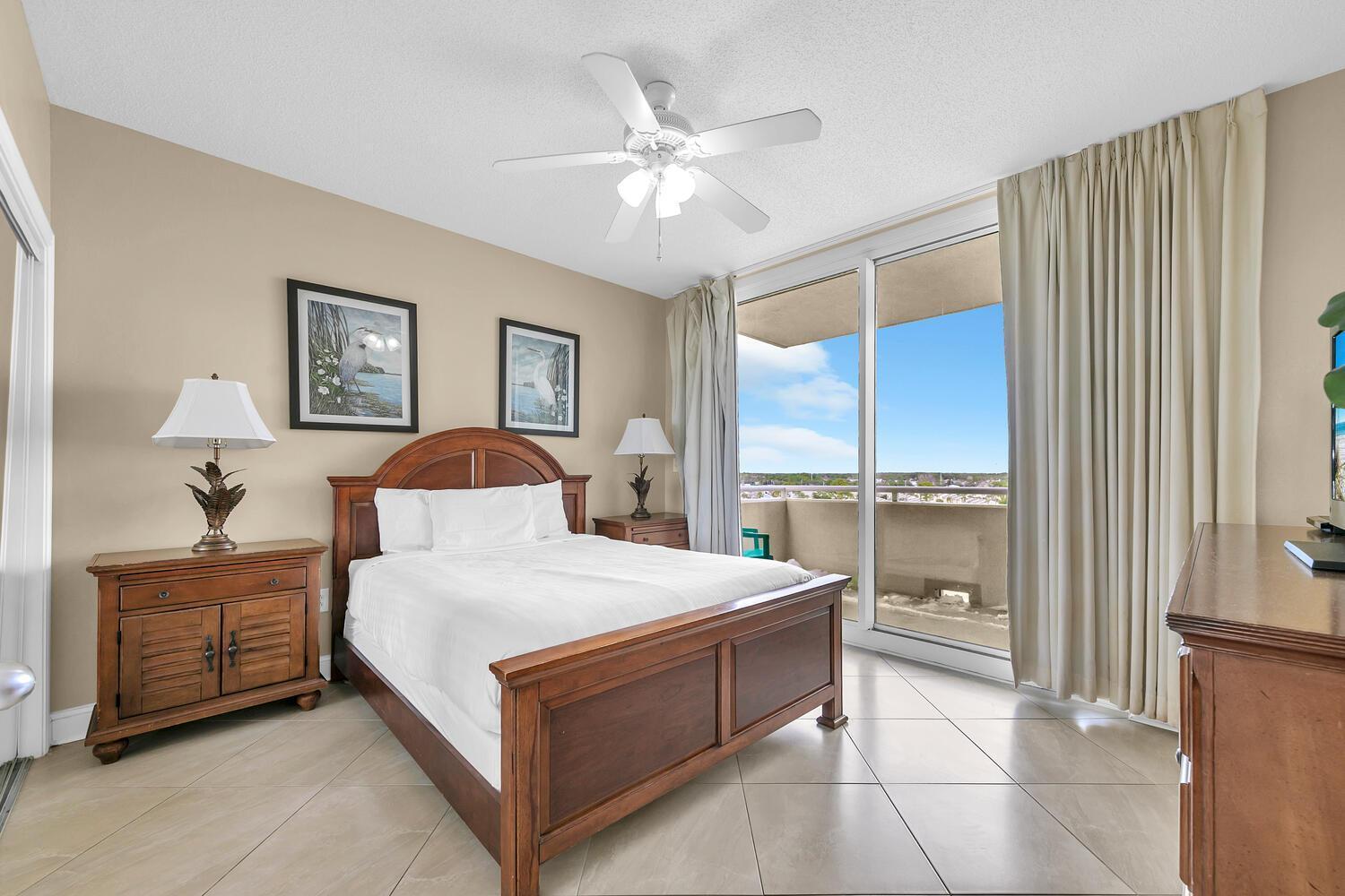 Apartment Majestic Towers 2-801 By Emerald Coast Retreats *